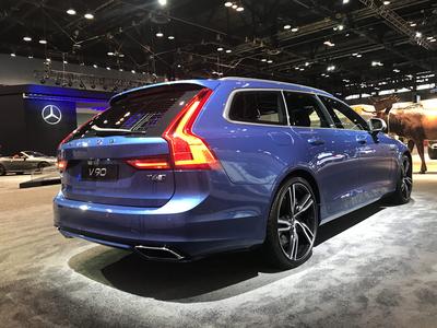 2018 Volvo V90 R-Design